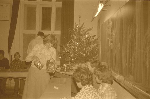 BDG 1979 karacsony Scan10023_520.jpg